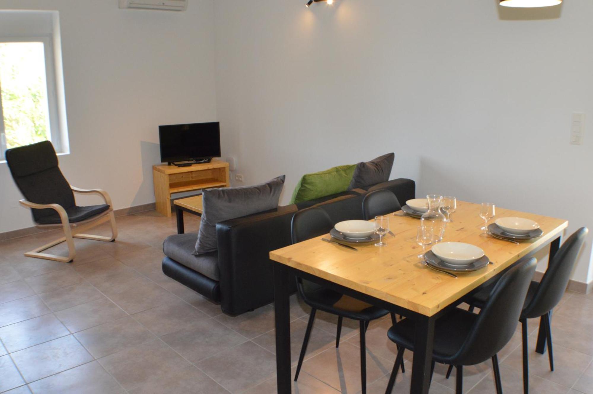 Le Clos Des Taulelles Gite Le Figuier Saint-Privat-de-Champclos Exterior foto